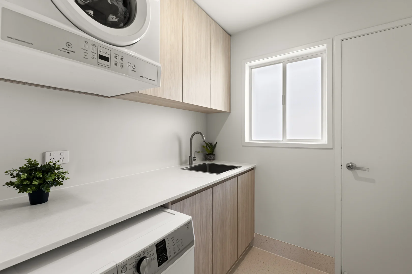 Additional image 21 of 7 McCleary Street, Sorrento QLD 4217