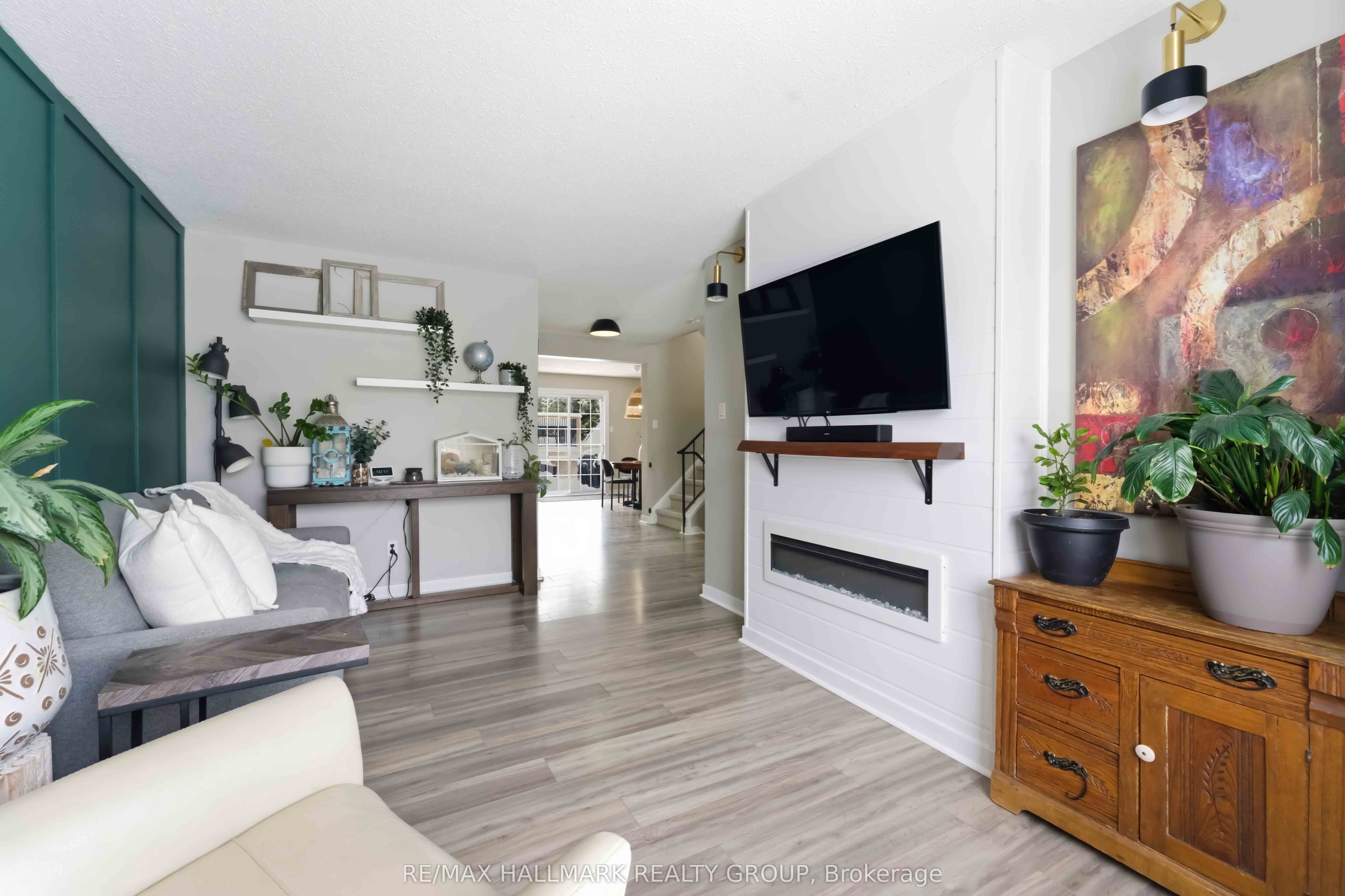 Additional image 5 of 1091 Burgundy Lane, Ottawa, ON, K1C 2M9