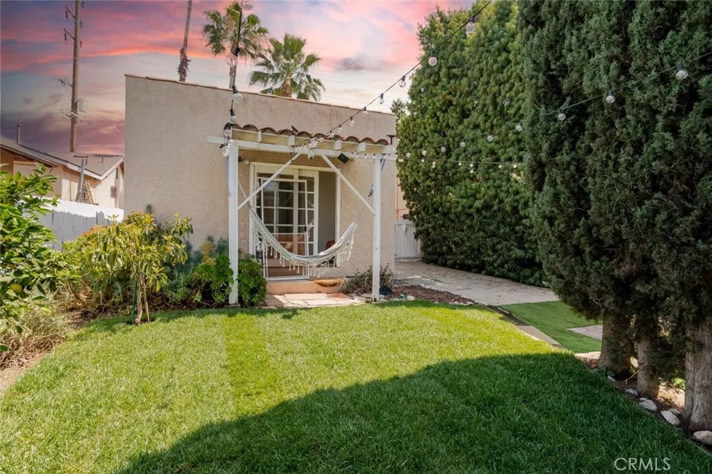 Additional image 57 of 344 S Avenue 57 Ave, Los Angeles, CA 90042