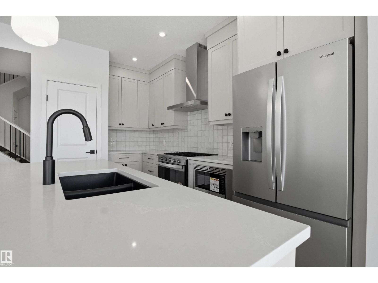 Additional image 4 of 1126 Cristall Crescent SW, Edmonton, AB, T6W5S9