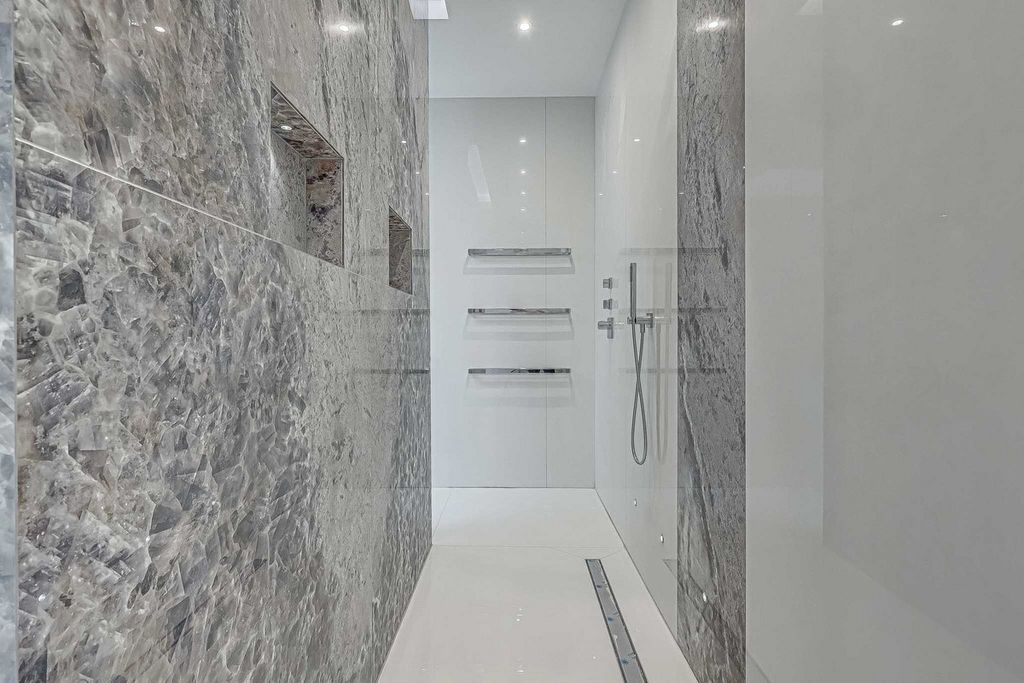 Additional image 13 of 3 bed penthouse for saleBeech Road, Benfleet SS7