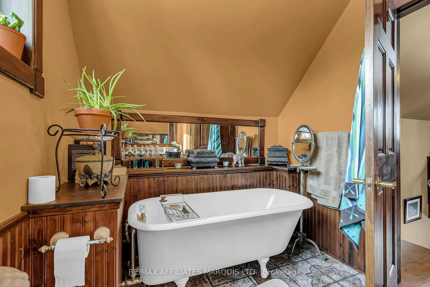 Additional image 6 of 1590 Cornwall Centre Road