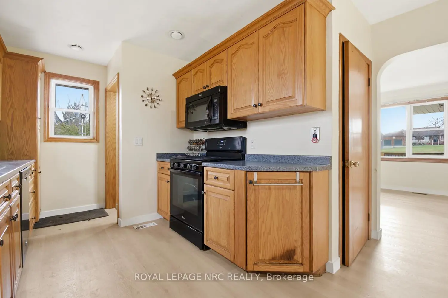 Additional image 8 of 11572 Hwy 3 Highway