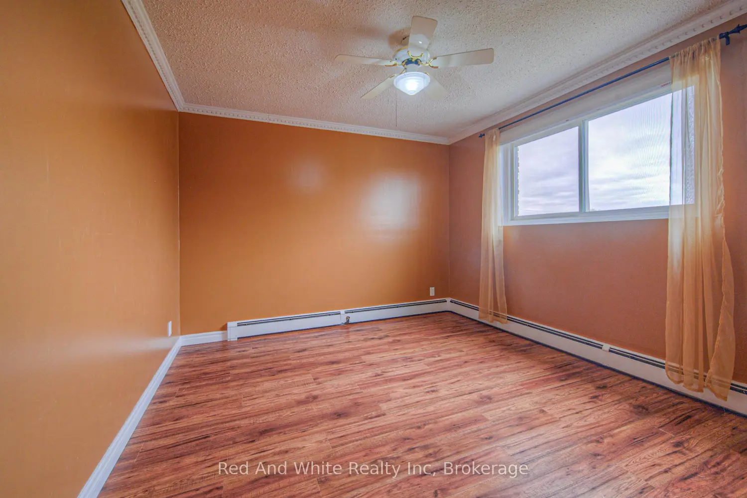 Additional image 10 of 400 Champlain Boulevard 406