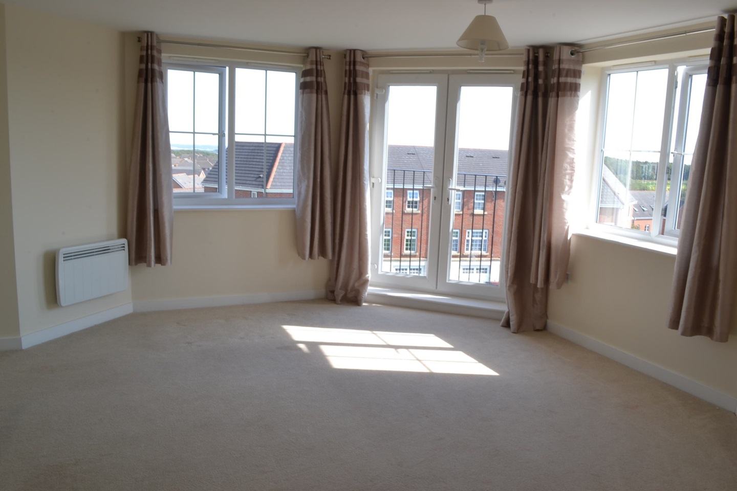 Additional image 2 of 2 Bed Flat, Waggon Road, LS10, N1 7GU