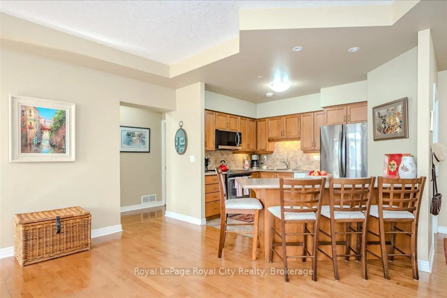 Additional image 11 of 65 Bayberry Drive 401