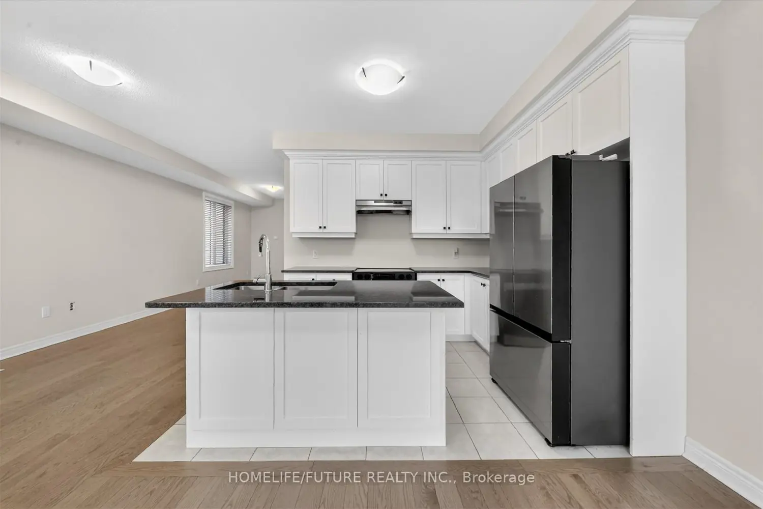 Additional image 16 of 180 Mumbai Drive