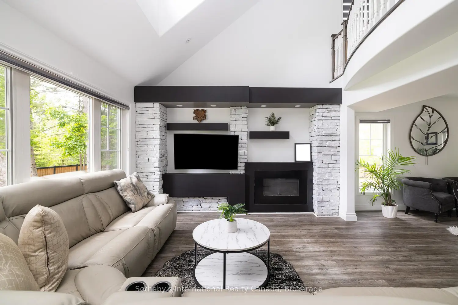 Additional image 2 of 129 Bass Line