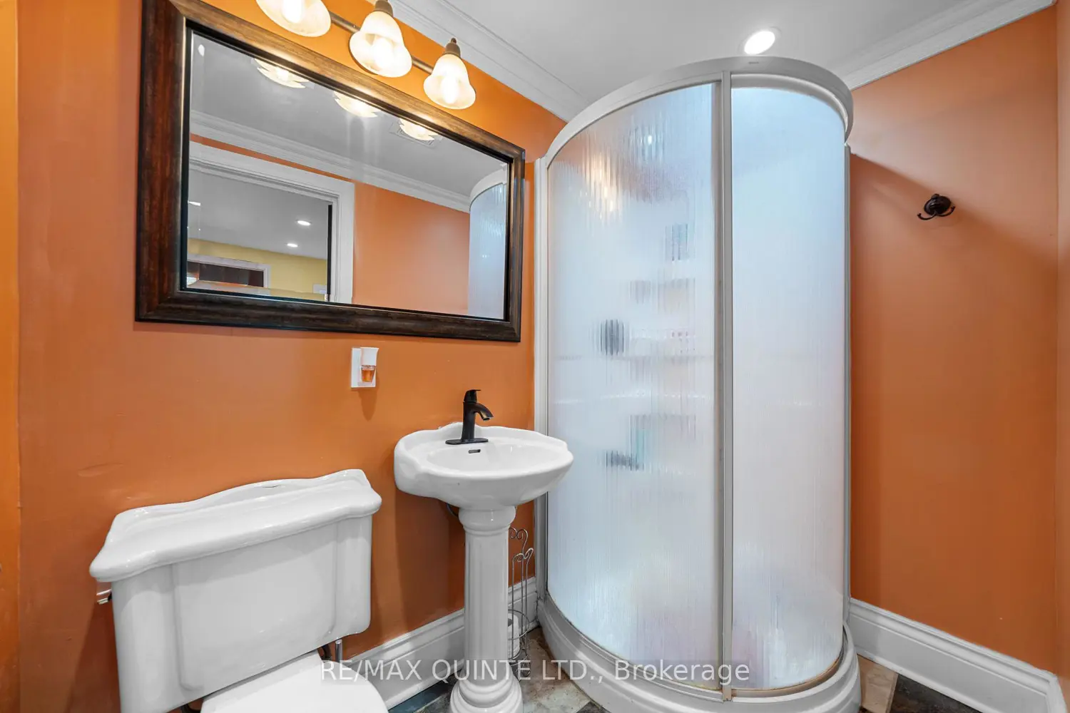 Additional image 11 of 562 Trenton Frankford Road