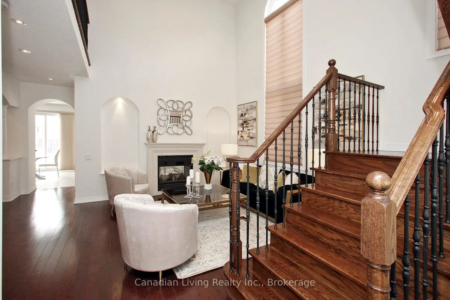 670 Via Romano Boulevard photo 2