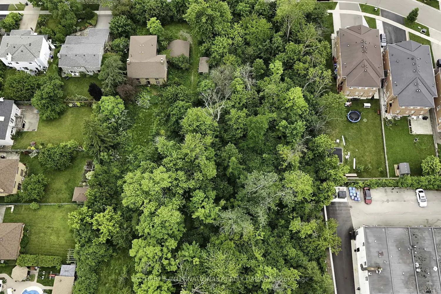 Additional image 3 of 1050 Burnhamthorpe Road