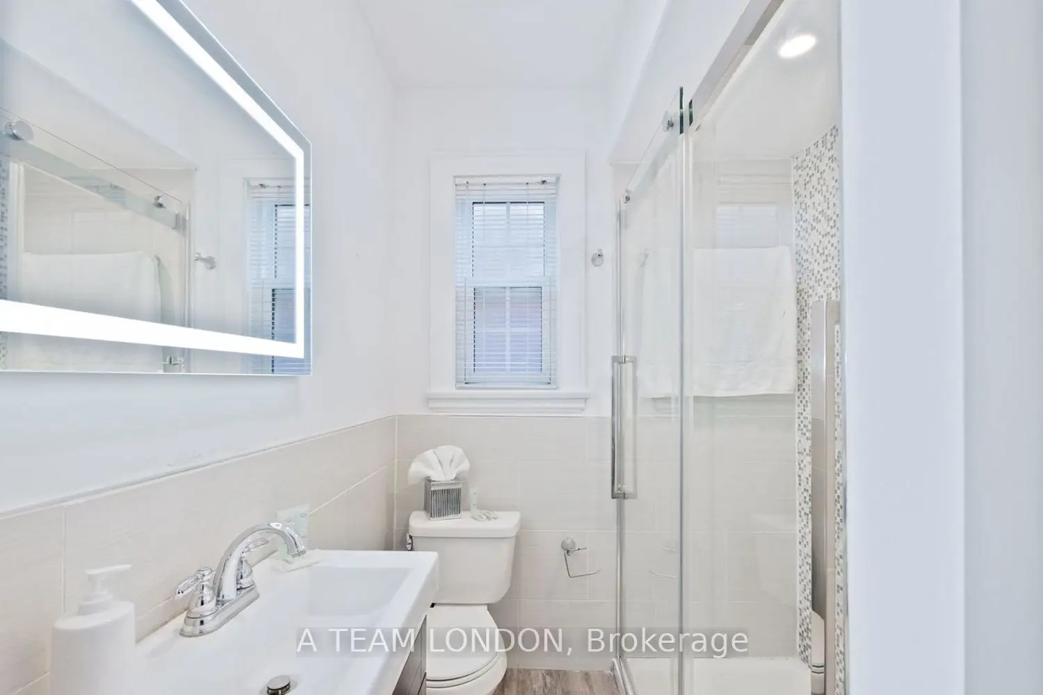 Additional image 9 of 389 Dufferin Avenue