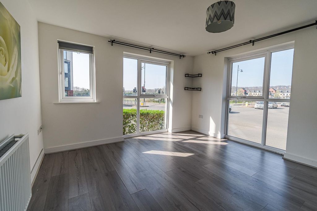 Additional image 3 of 2 bed flat for saleHeol Finch, Barry CF62