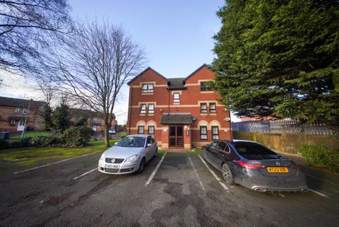 Goldstar Way, Birmingham, West Midlands B33, Studio for sale
