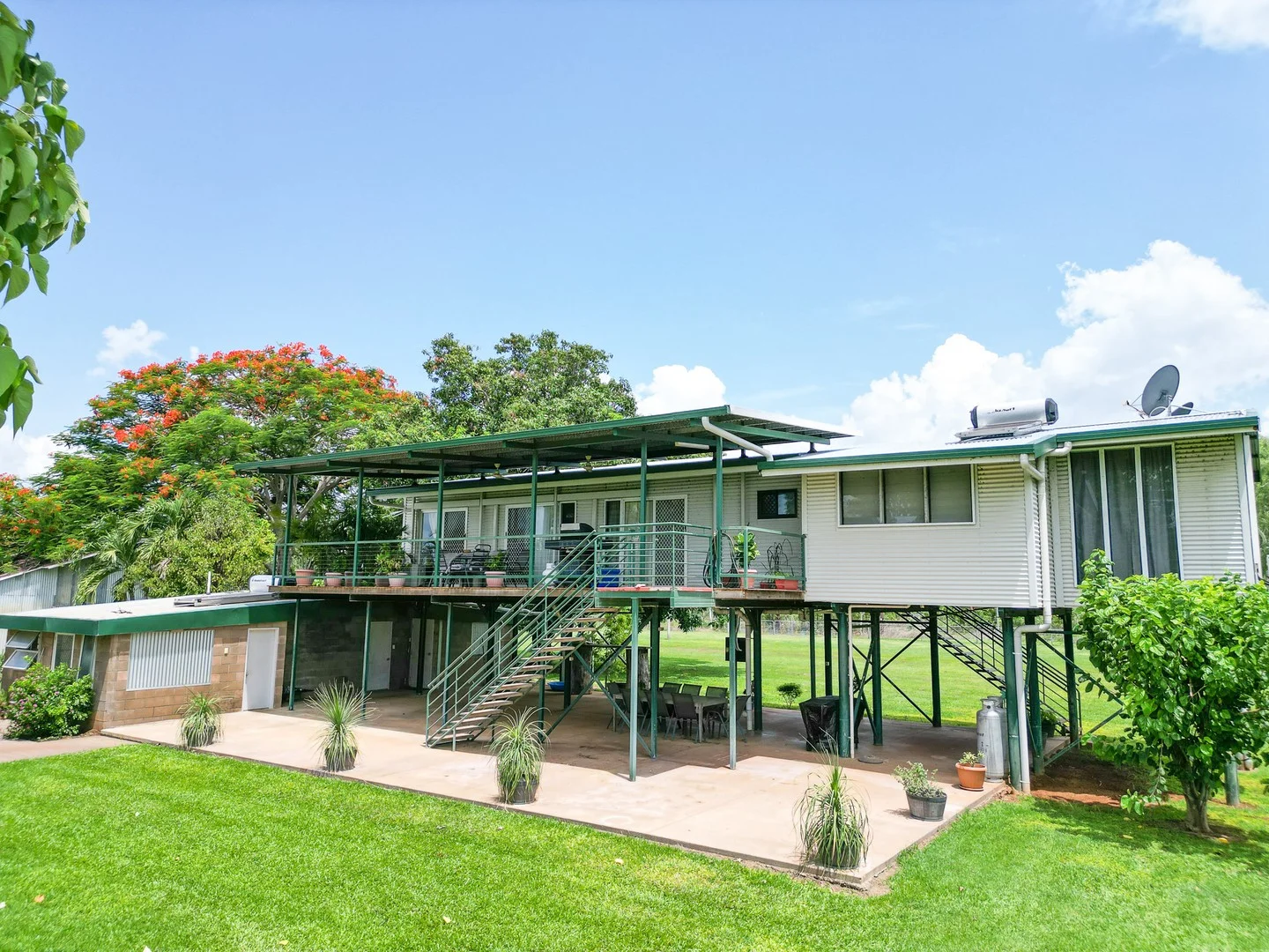 240 Cossack Road, Katherine NT 0850