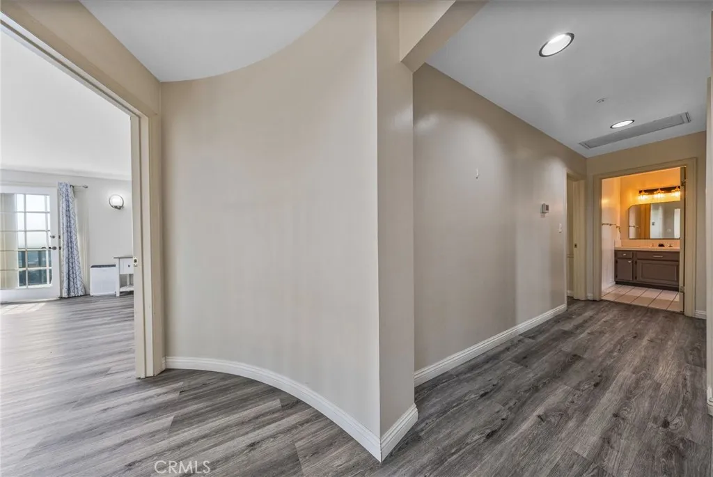 Additional image 28 of 307 N Terrace View Dr, Monrovia, CA 91016