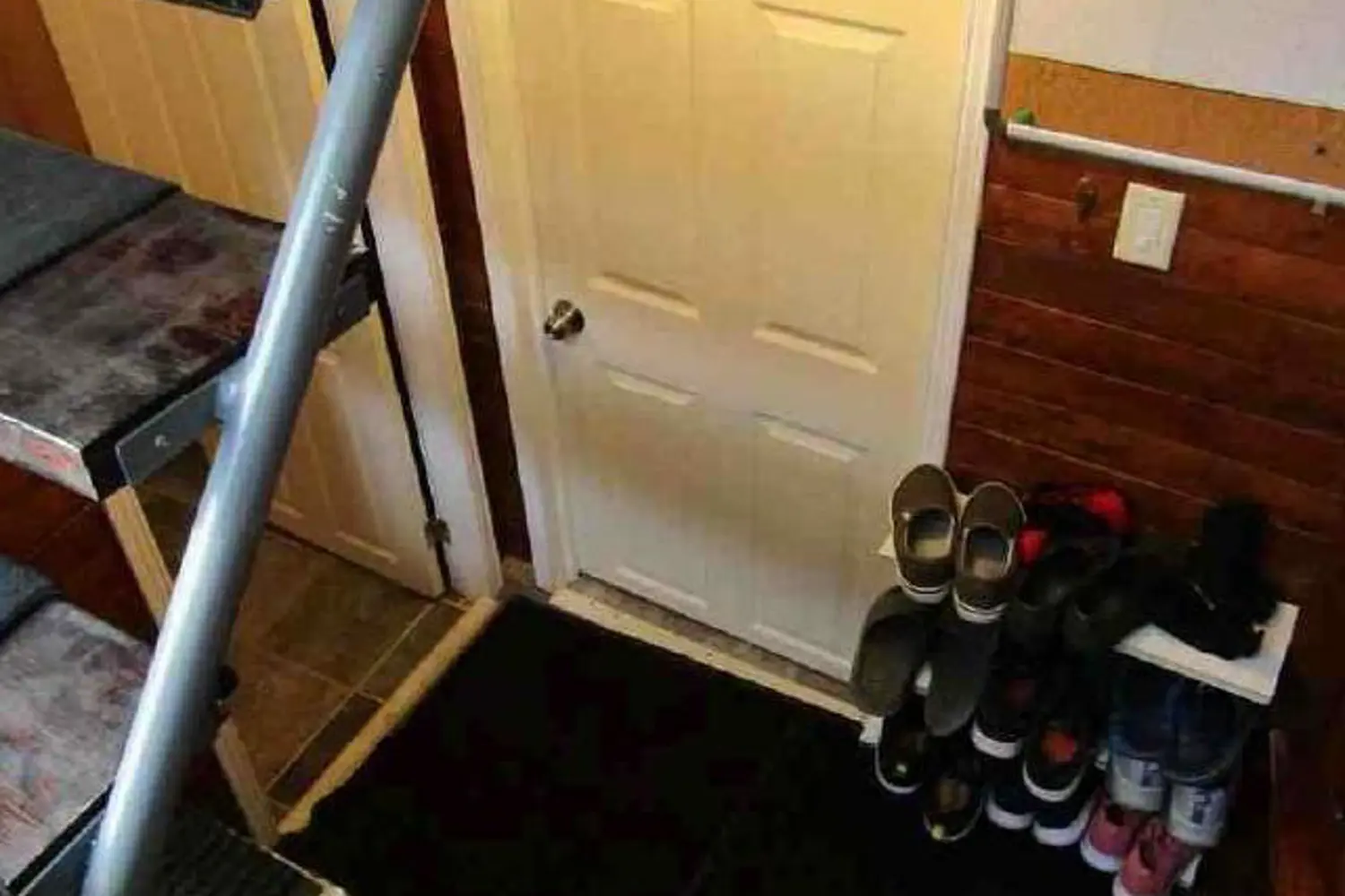 Additional image 12 of 54 Sixteenth Street