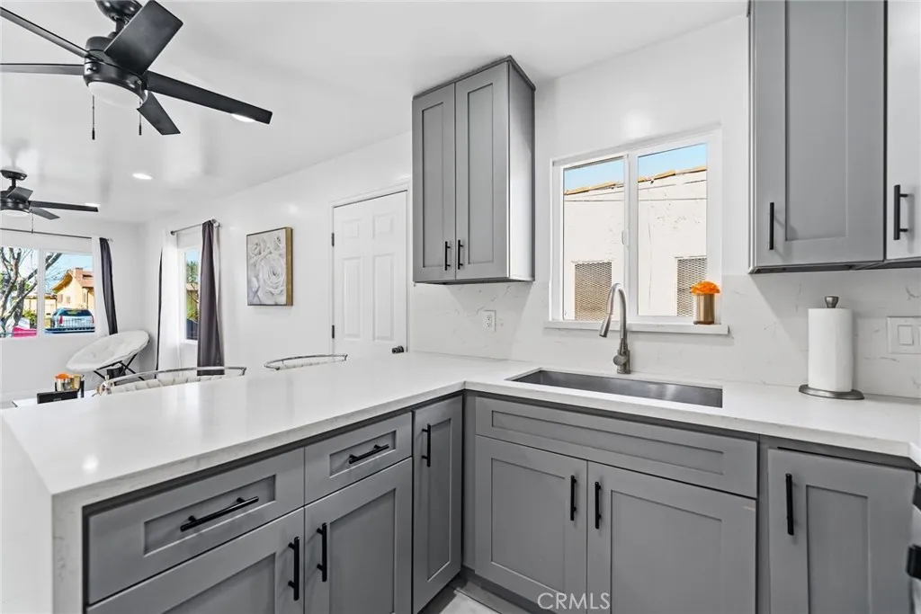 Additional image 46 of 1118 E 77th Pl, Los Angeles, CA 90001