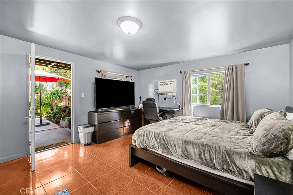 Additional image 62 of 5026 W Roberts Dr, Santa Ana, CA 92704