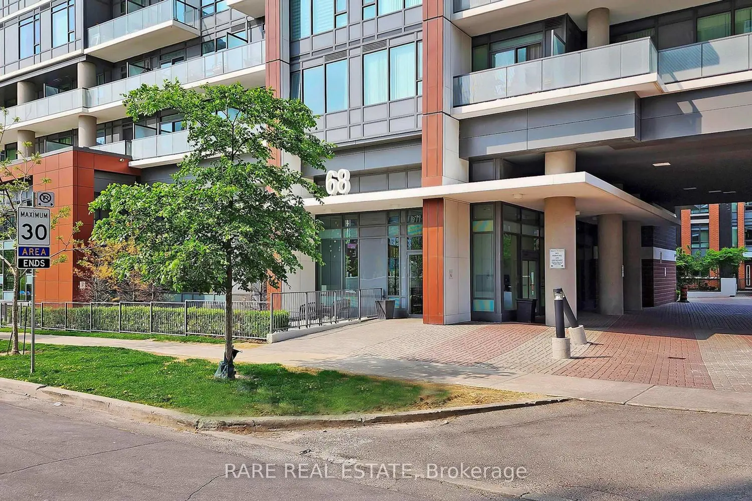 Additional image 18 of 68 Canterbury Place 710
