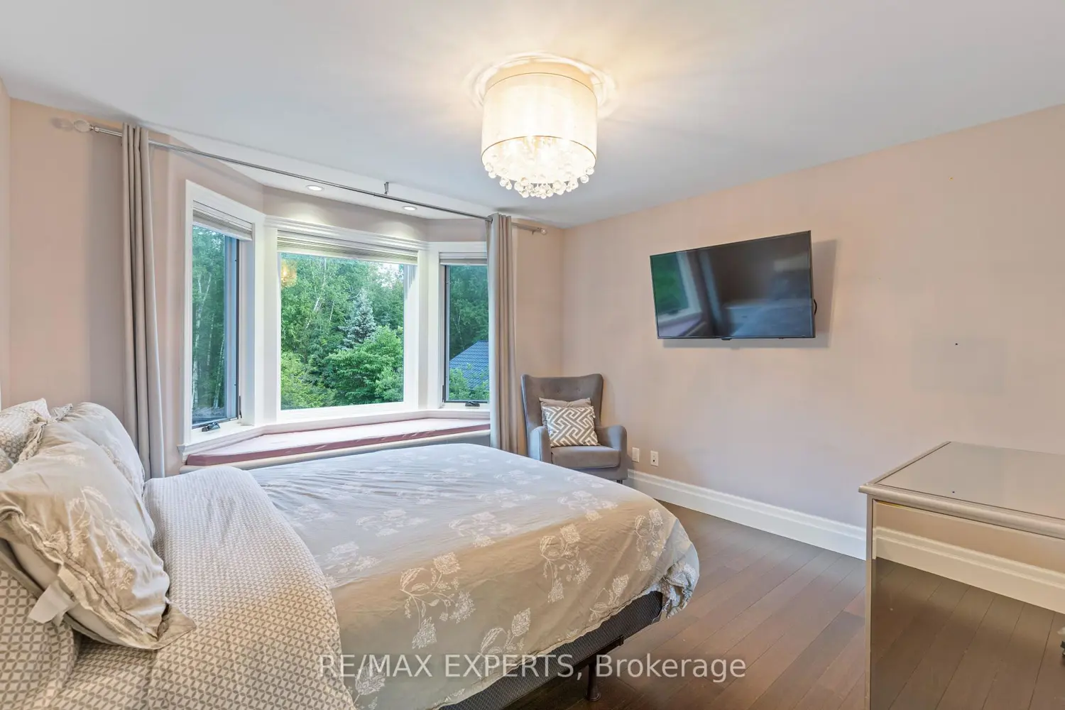 Additional image 12 of 5409 25Th Side Road