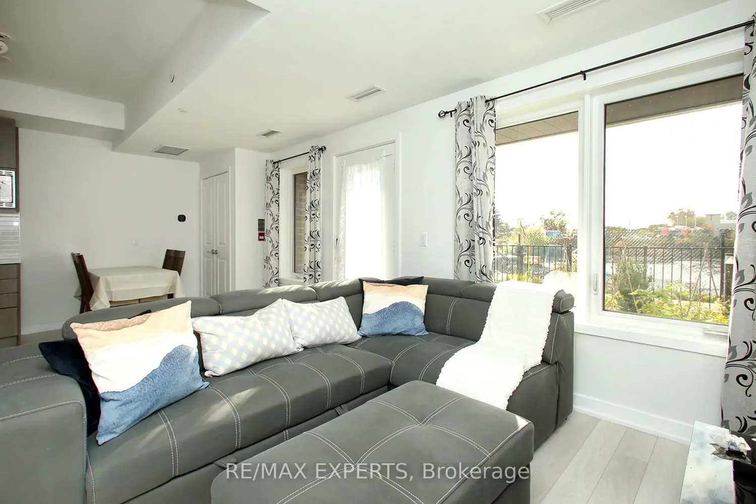 Additional image 5 of 155 Downsview Park Boulevard 115