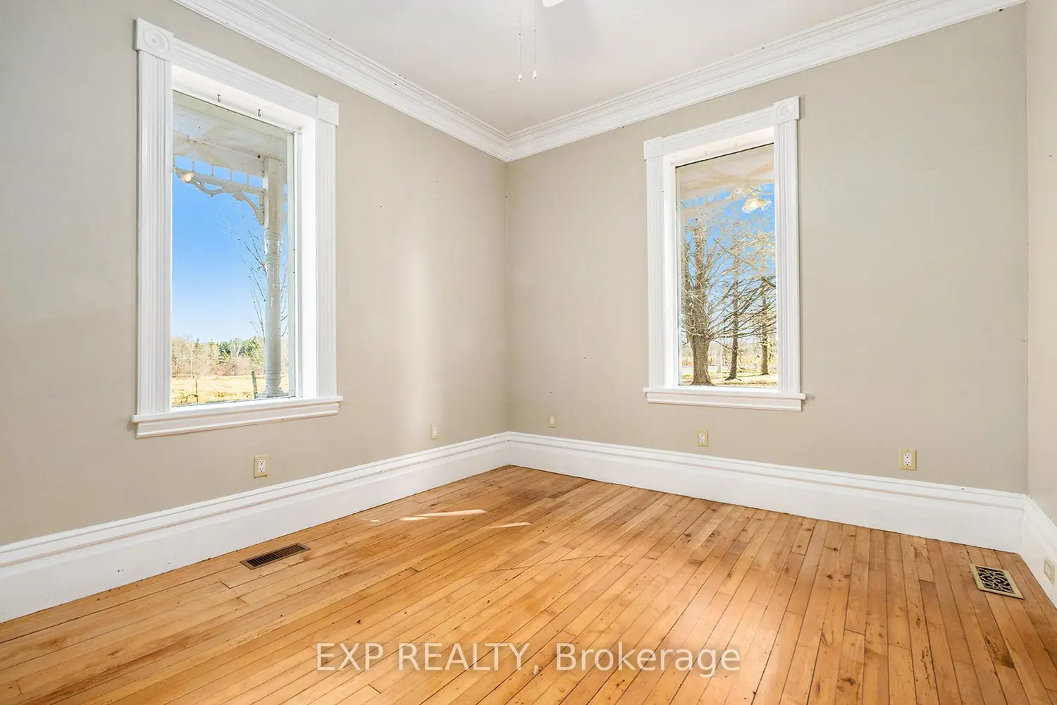 Additional image 9 of 18873 Kenyon Concession 5 Road