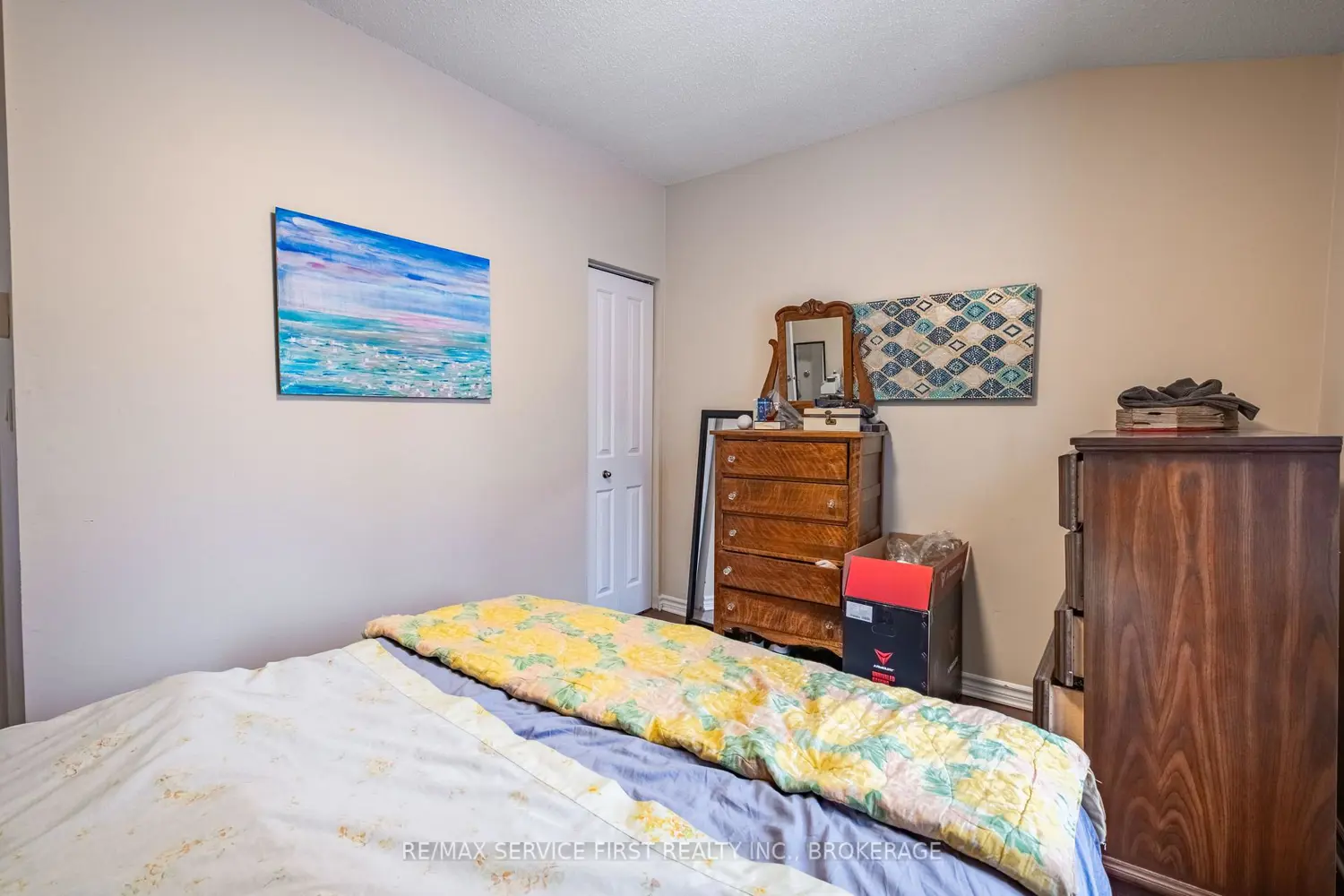 Additional image 9 of 240 Wellington Street