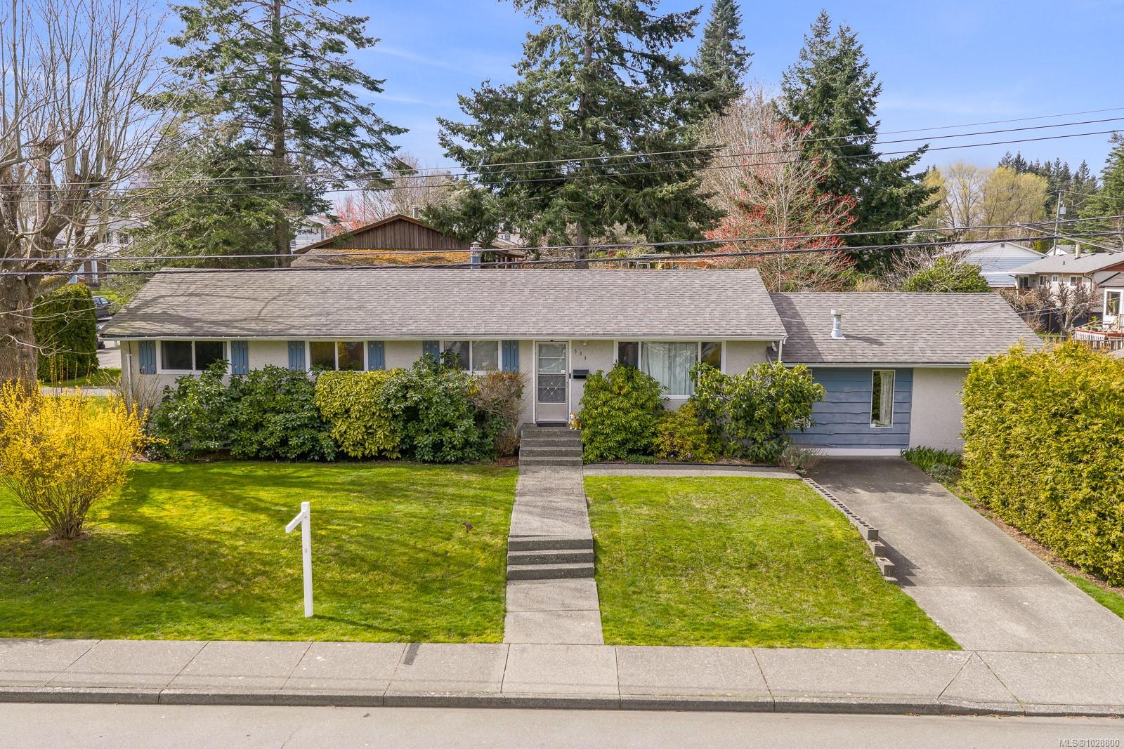 533 Salish Street, Comox, BC, V9M 3K5