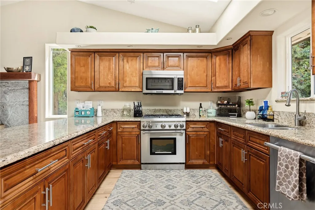 Additional image 36 of 434 Klamath Drive, Lake Arrowhead, CA 92352