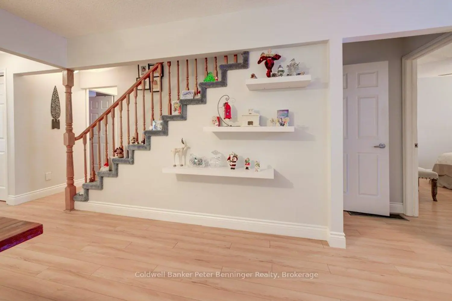 Additional image 16 of 874 Arlington Street 16