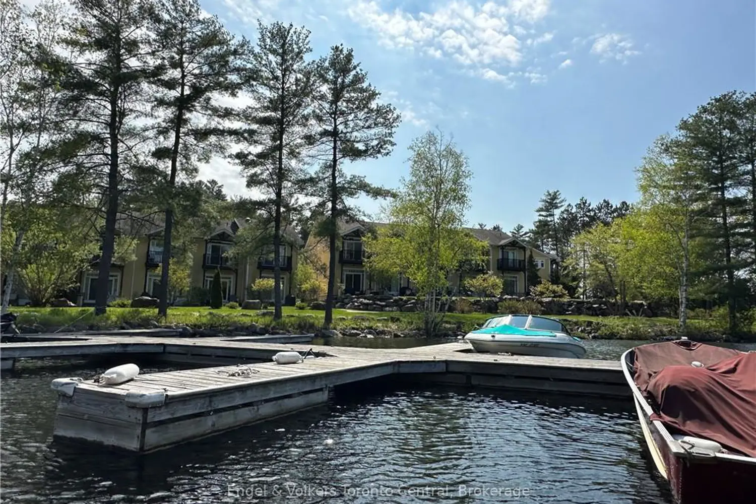 Additional image 11 of 1579 Anstruther Lake Road 20