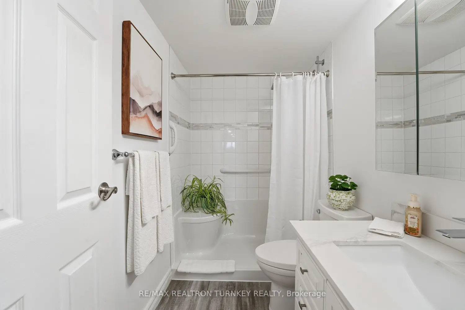 Additional image 11 of 74 The Queensway 202