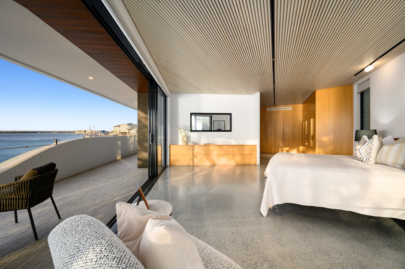 Additional image 20 of 2/2 Paradise Parade, Paradise Point QLD 4216