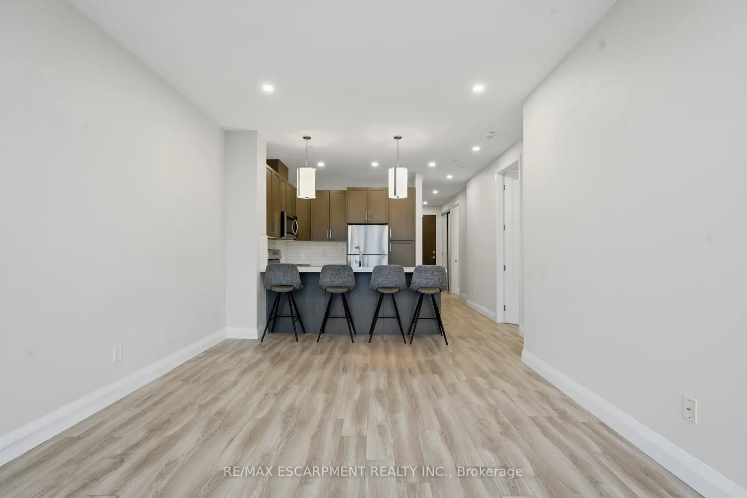 Additional image 6 of 101 Locke Street 309