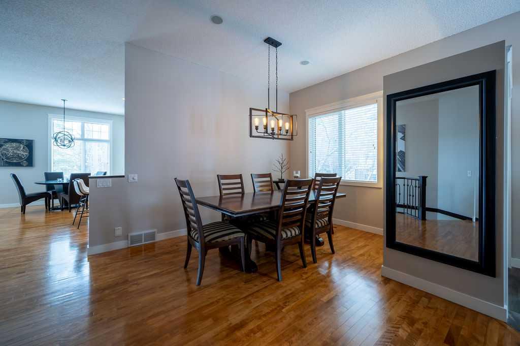 Additional image 4 of 45 Mt Gibraltar Heights SE, Calgary, AB, T2Z 3R2