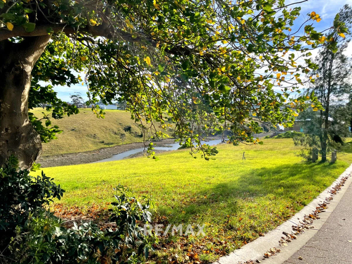 Additional image 3 of 1 Cabarita Point, Lakes Entrance VIC 3909