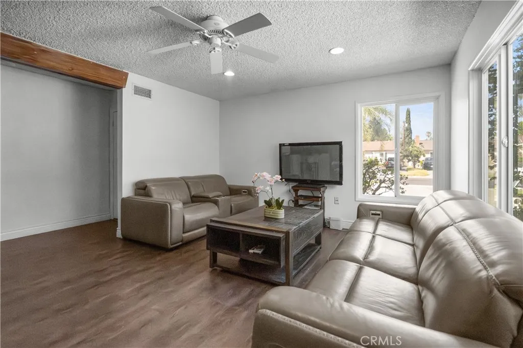 Additional image 58 of 20212 Londelius St, Winnetka, CA 91306