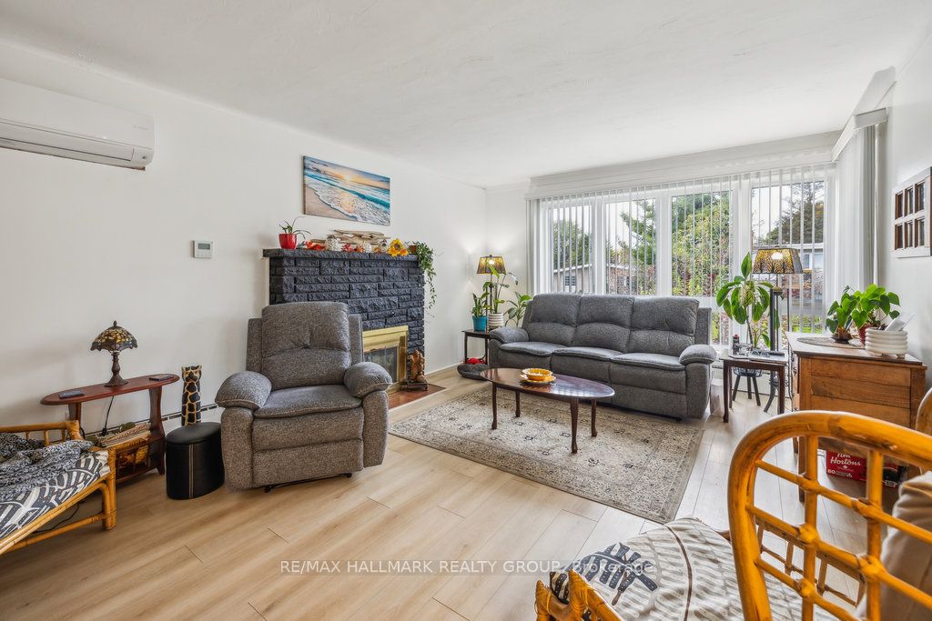 Additional image 3 of 264 Michel Circle, Ottawa, ON, K1L 7P9