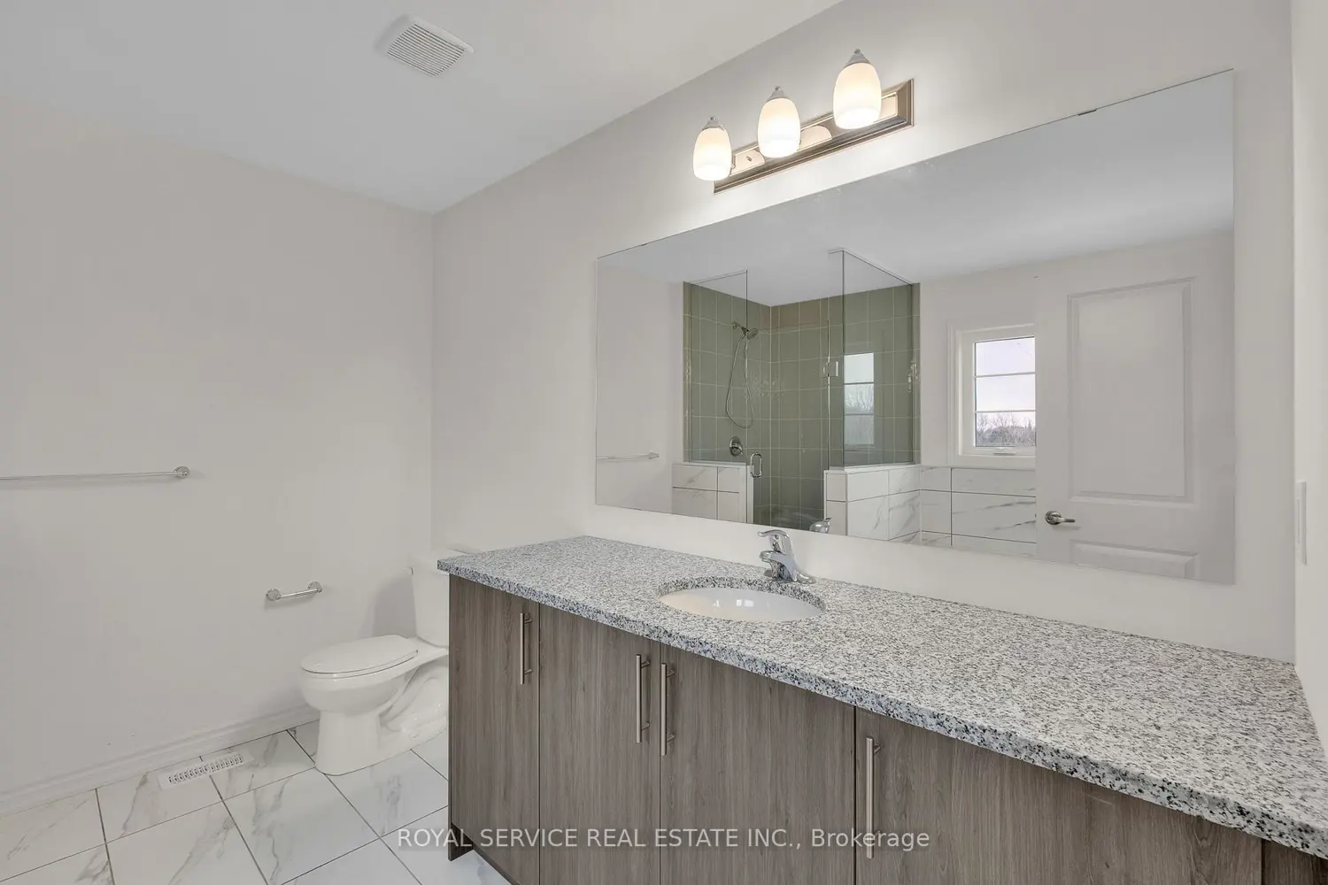 Additional image 12 of 472 Trevor Street