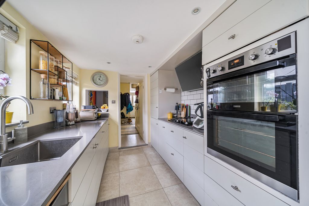 Additional image 19 of 2 bed semi-detached house for saleThames Street, Weybridge KT13