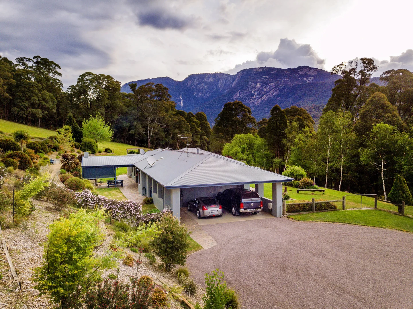 Additional image 3 of 451 Mount Buffalo Road, Porepunkah VIC 3740