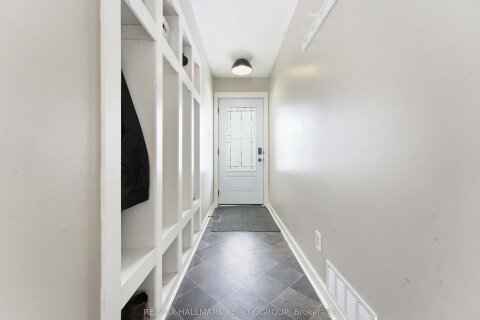 Additional image 8 of 1091 Burgundy Lane, Ottawa, ON, K1C 2M9