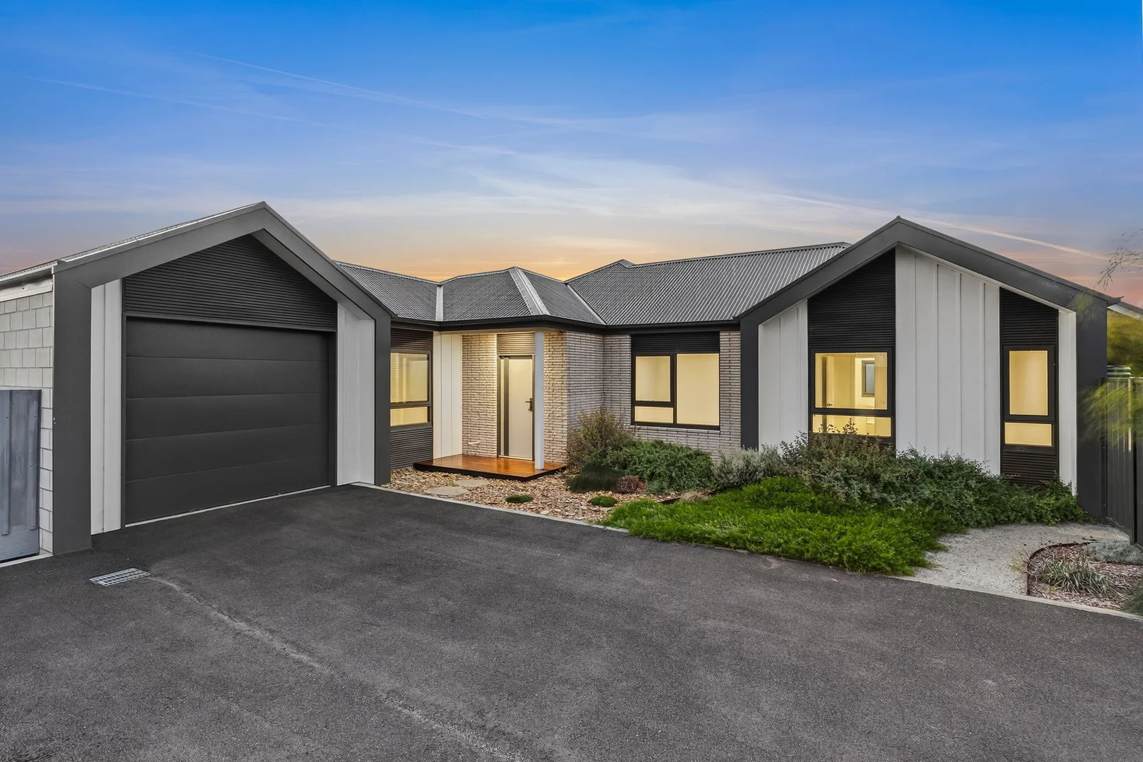 Additional image 3 of 2/42 Bellarine Highway, Queenscliff VIC 3225