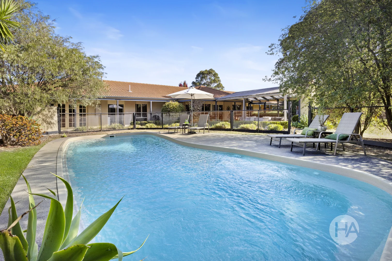 Additional image 12 of 2 Albany Way, Mornington VIC 3931