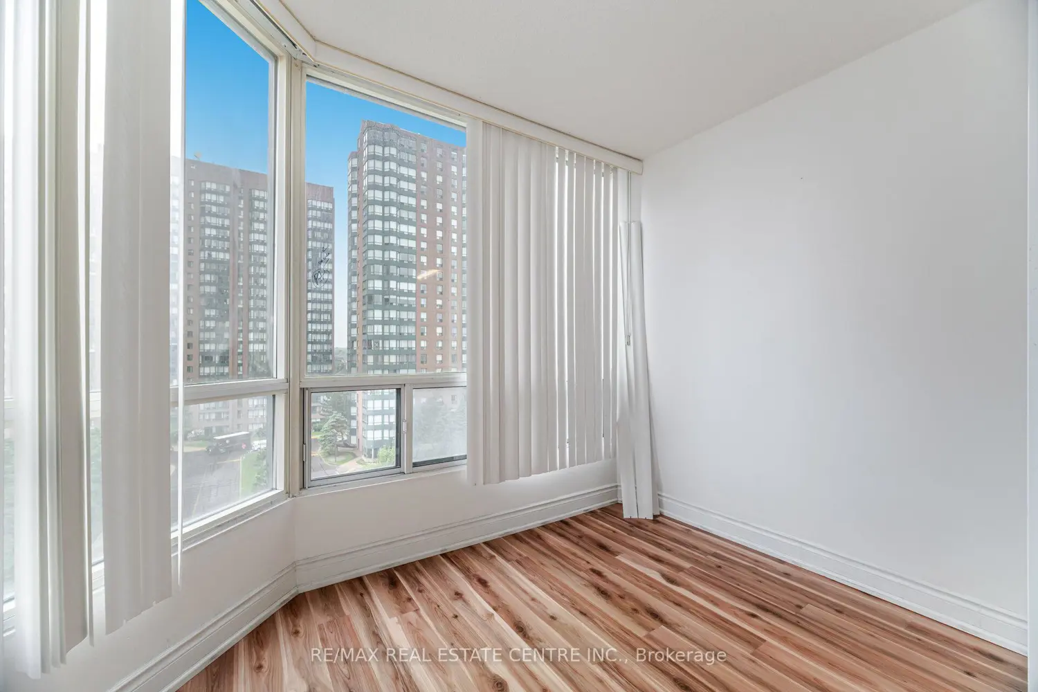 Additional image 7 of 115 Hillcrest Avenue 811