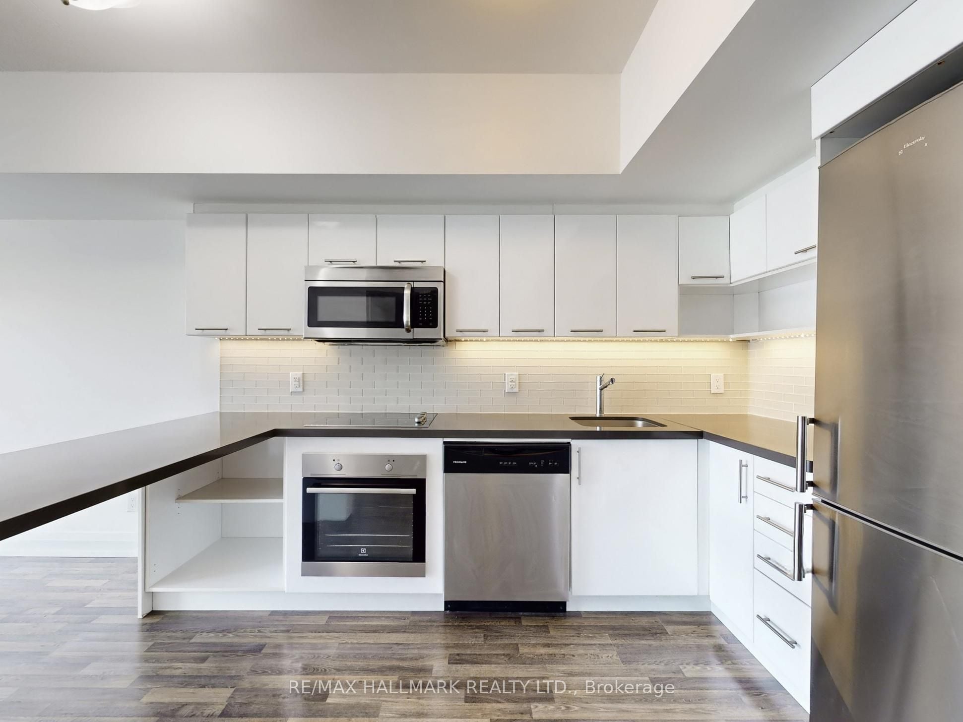 1207 W-565 Wilson Avenue, Toronto, ON, M3H 0C6