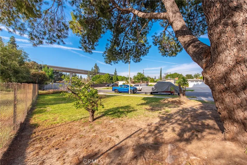 10826 Blucher Ave, Granada Hills, CA 91344