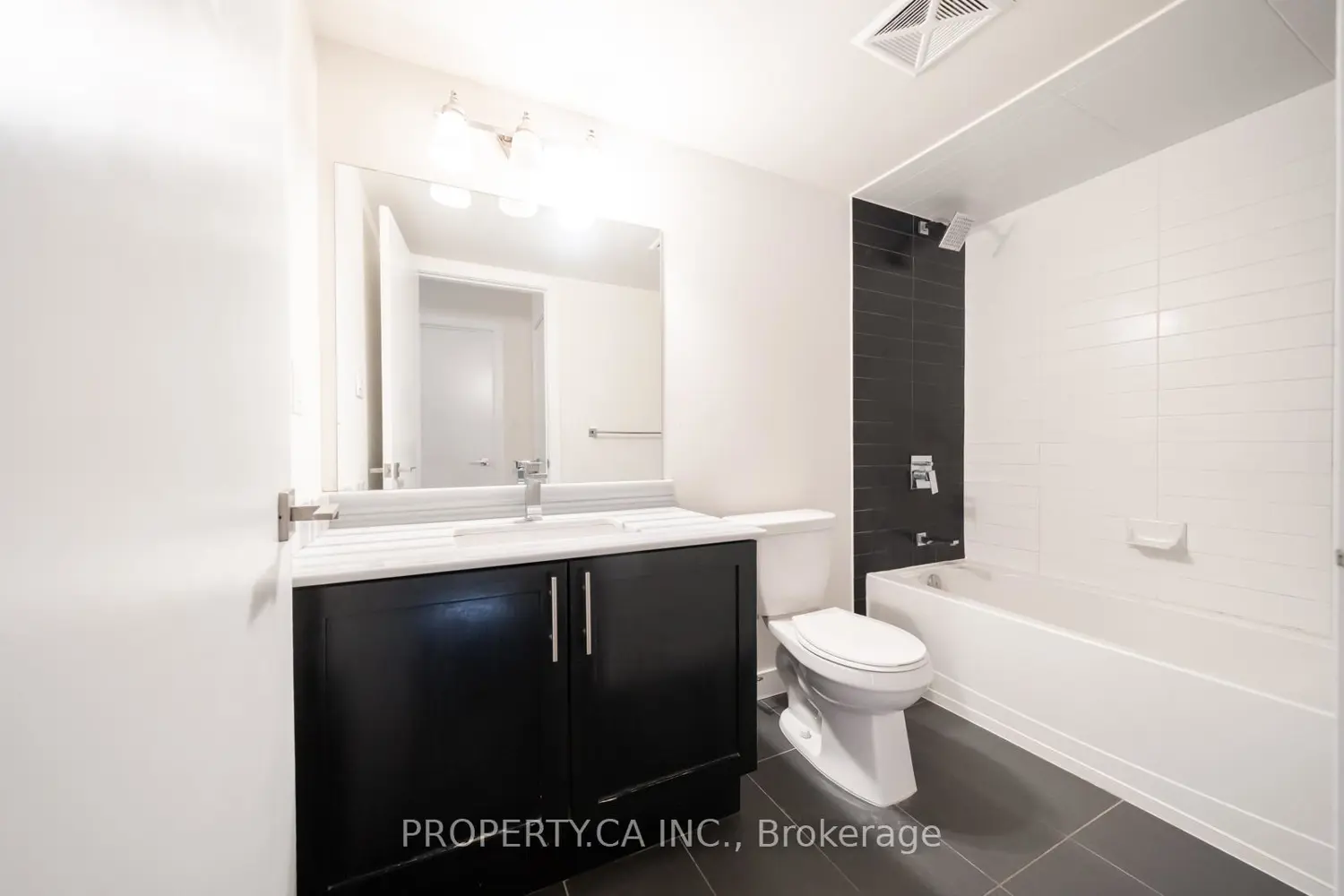 Additional image 12 of 4030 Parkside Village Drive 11