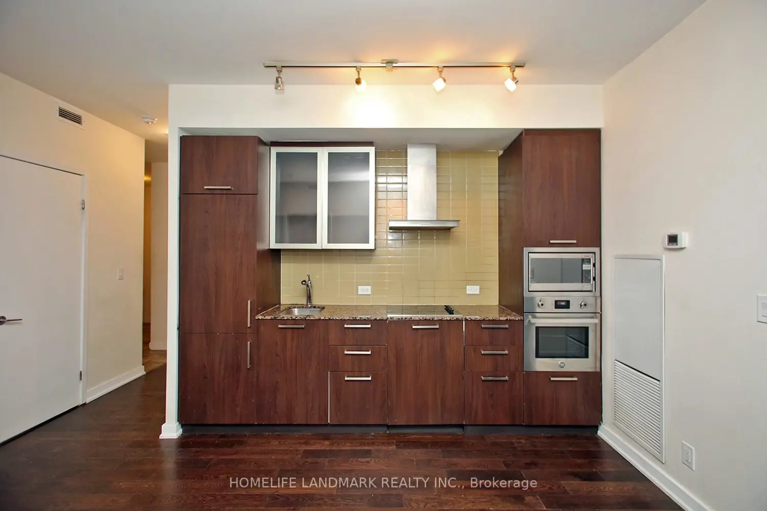 Additional image 7 of 12 York Street 1504